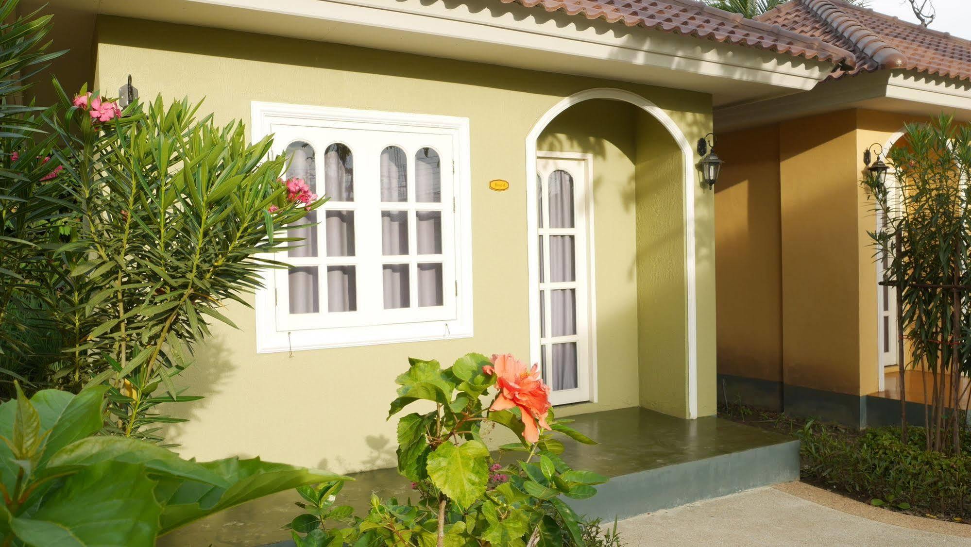 Wangpla Villa Resort Nakhon Szavan Kültér fotó
