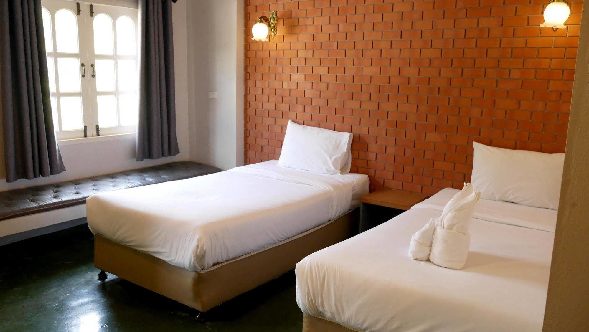 Wangpla Villa Resort Nakhon Szavan Kültér fotó