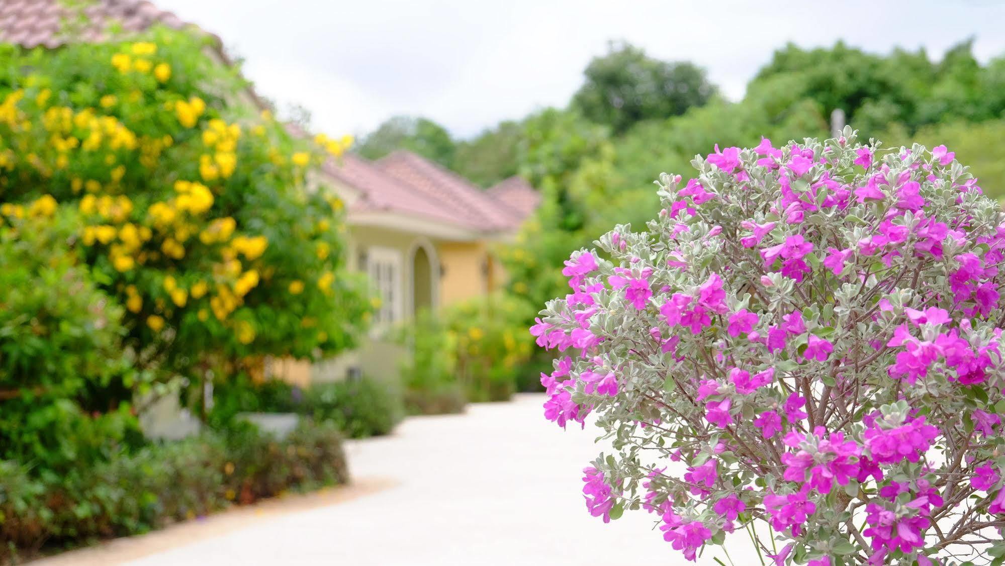 Wangpla Villa Resort Nakhon Szavan Kültér fotó