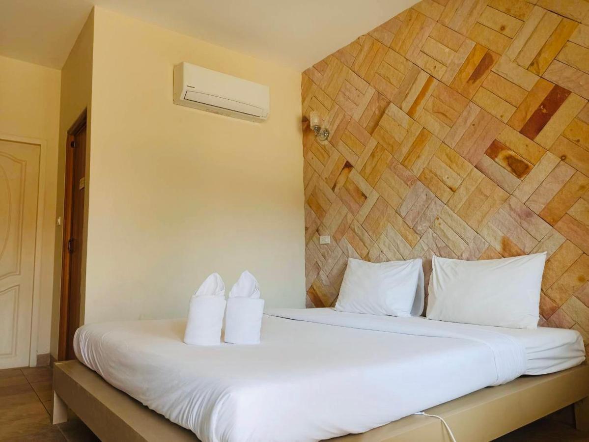 Wangpla Villa Resort Nakhon Szavan Kültér fotó